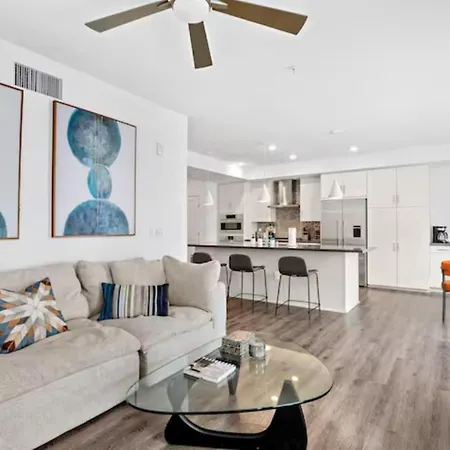 Ruby Tide - Two Floor Airy 2Br Marina Side Exclusive Amenities Apartamento